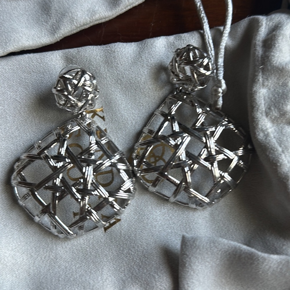 Kendra Scott Natalie silver.